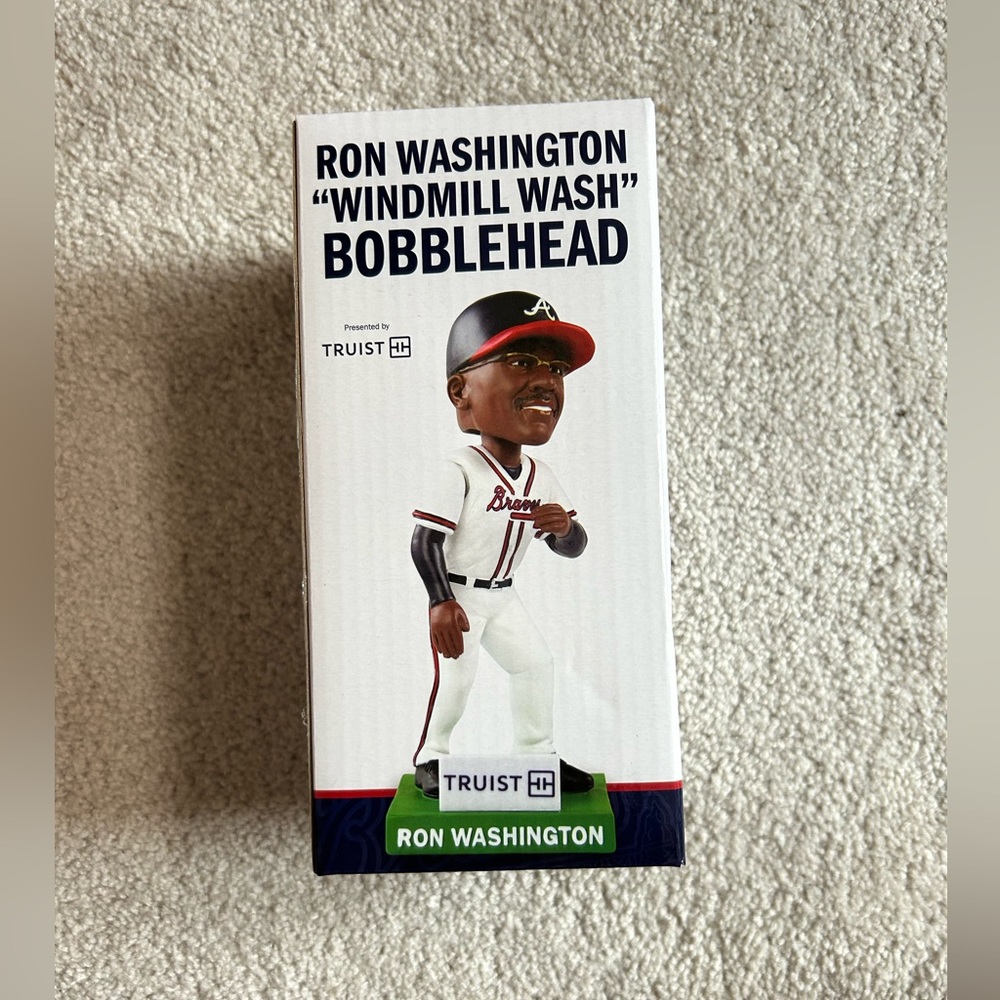 Atlanta Braves Ron Washington
"Windmill Wash" Bobblehead 2022